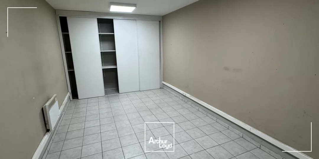 A LOUER - LOCAUX D'ACTIVITÉ - 650 M2- SAINT-QUENTIN