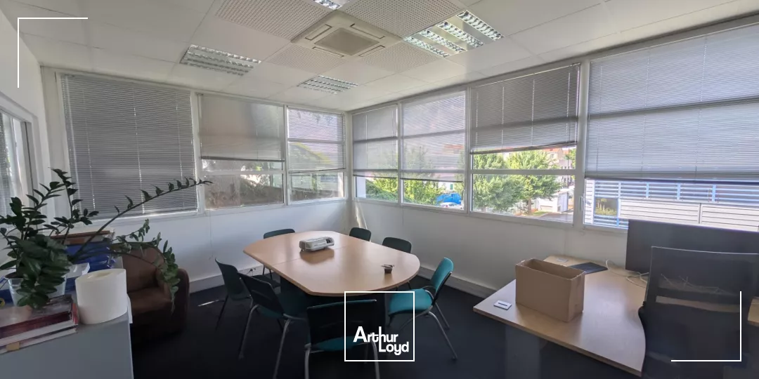 Bureaux avec stockage à louer