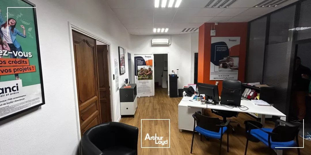 Bureaux avec balcon et cave à vendre - Castellane - 13006 Marseille