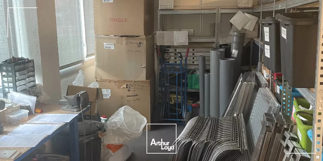 A LOUER - bureaux Zone Nord LIMOGES avec 2 places de parking