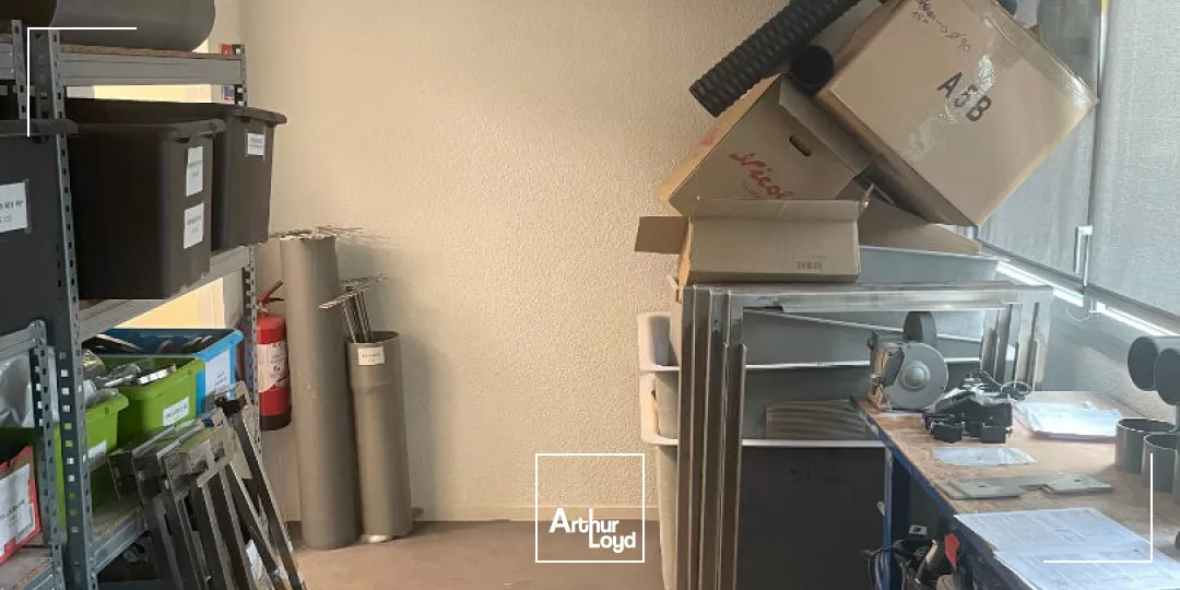 A LOUER - bureaux Zone Nord LIMOGES avec 2 places de parking