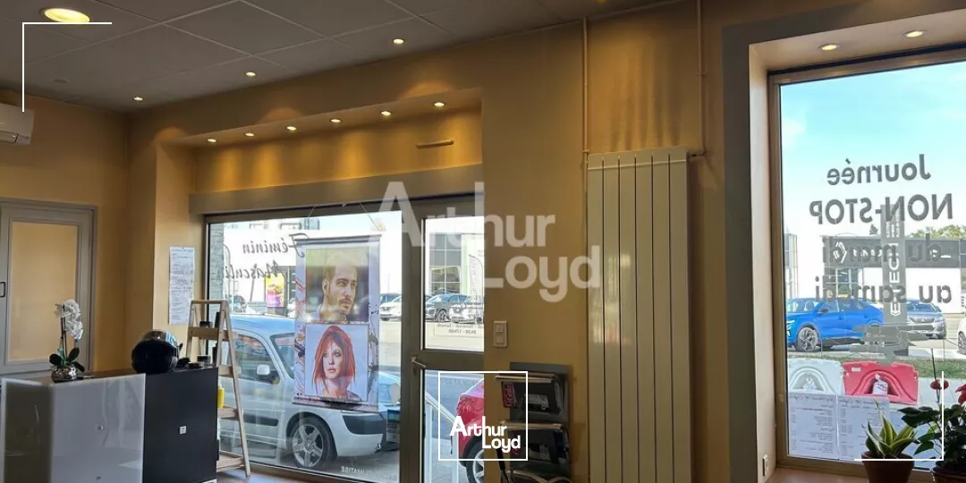 FONDS DE COMMERCE SUR AXE PASSANT COEUR DE VILLE DE BELLERIVE SUR ALLIER