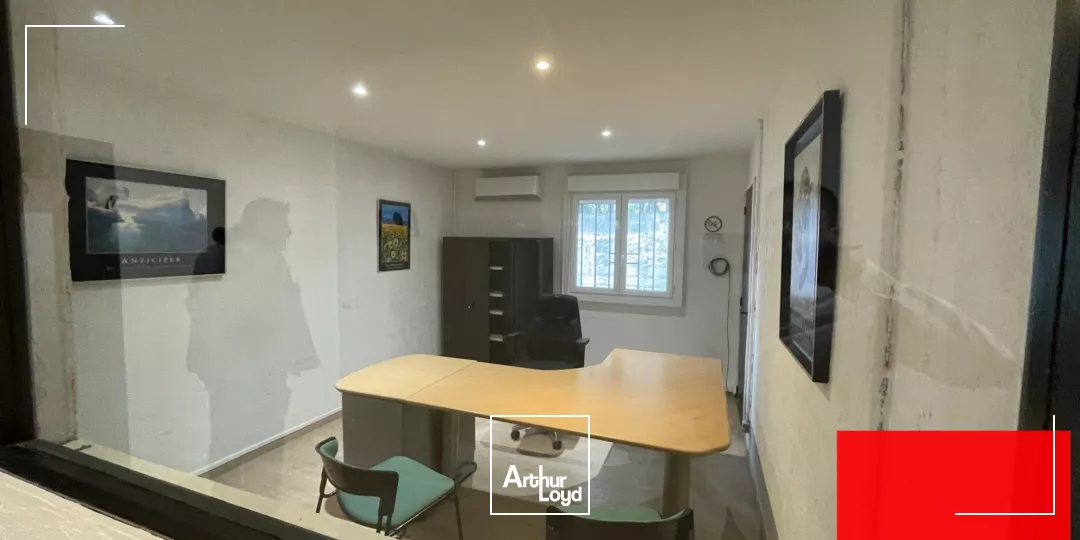 BUREAUX MEUBLES ET RENOVES 180 M² - FREJORGUES OUEST