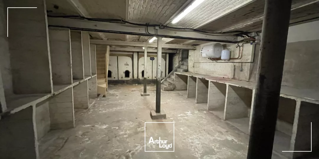 Local commercial 245m2 à louer au coeur du centre ville de Valenciennes