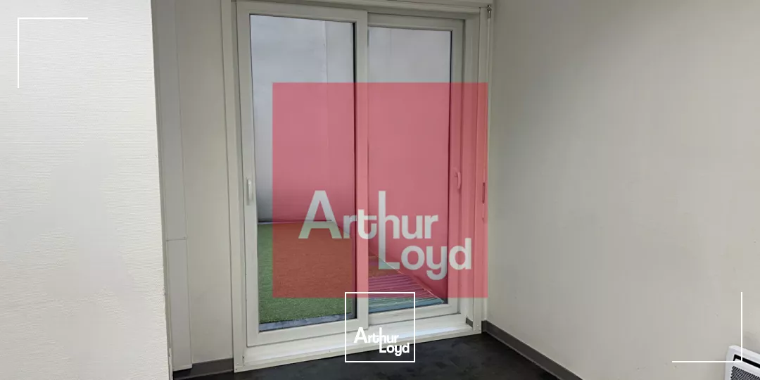 À vendre ? Plateau de bureaux 145 m² avec patio et parkings en hyper centre d'Agen