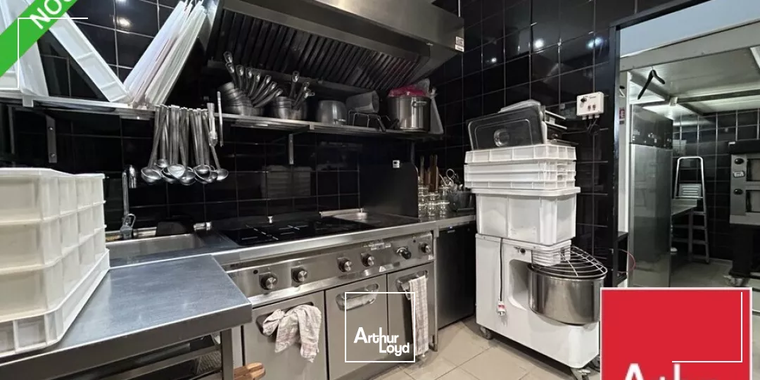 FONDS DE COMMERCE à VENDRE de 57 m²