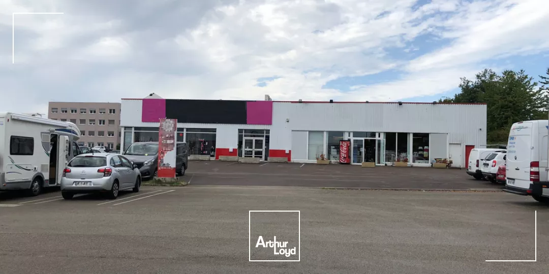 DIJON SUD - LOCAL COMMERCIAL - A LOUER