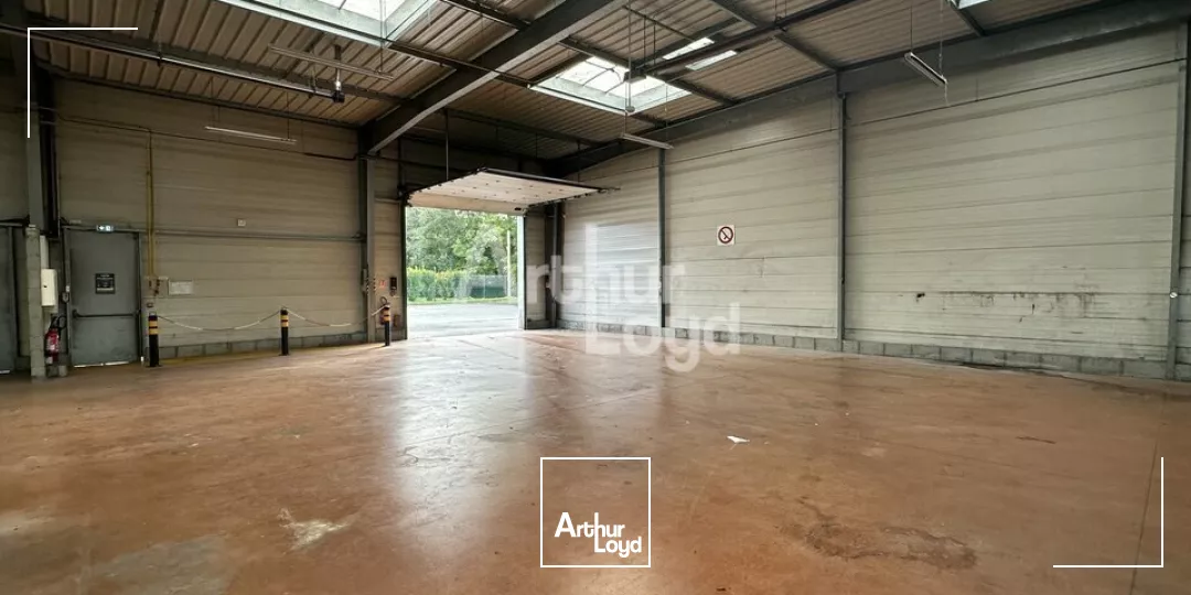 Excellente visibilité sur un axe passant