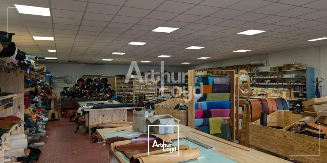 Showroom au sein de la ZI Ouest de Rennes