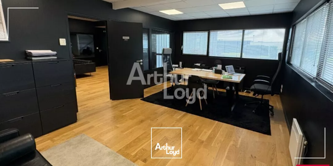 Bâtiment indépendant à moins de 10 minutes de Rennes