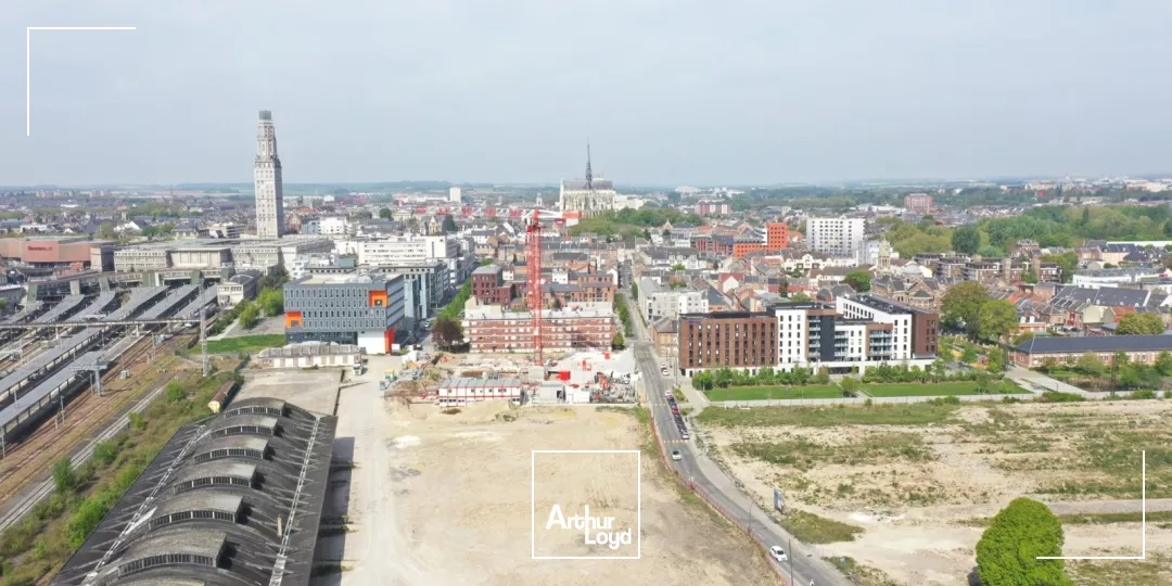 À louer - Bureaux neufs à Amiens Gare-la-Vallée - Plateaux modulables dès 594 m² dans un quartier d'avenir