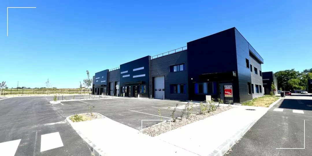 A LOUER - LE HAVRE PLATEAU NORD - LES ENTREPRENEURS - LOCAL D'ACTIVITÉ NEUF 380 m2