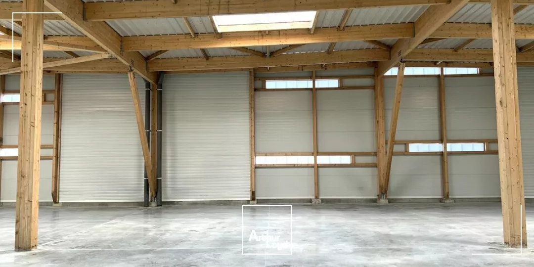 A LOUER - LE HAVRE PLATEAU NORD - LES ENTREPRENEURS - LOCAL D'ACTIVITÉ NEUF 191 m2