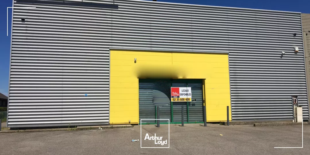 Location Local commercial à BARENTIN