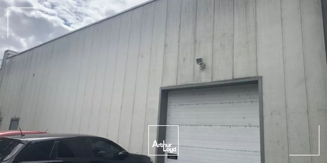 BOURG EN BRESSE - LOCAL COMMERCIAL - VISIBILITE COMMERCIALE