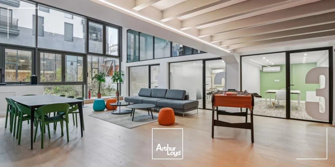 Bureaux à louer à COURBEVOIE 92400