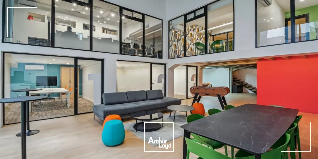 Bureaux à louer à COURBEVOIE 92400