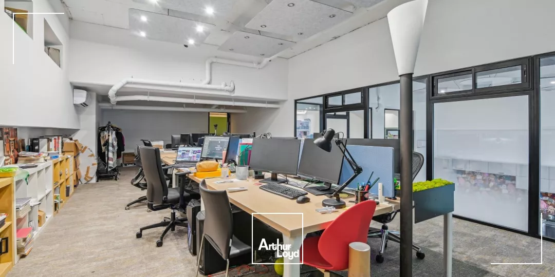 Bureaux à louer à COURBEVOIE 92400