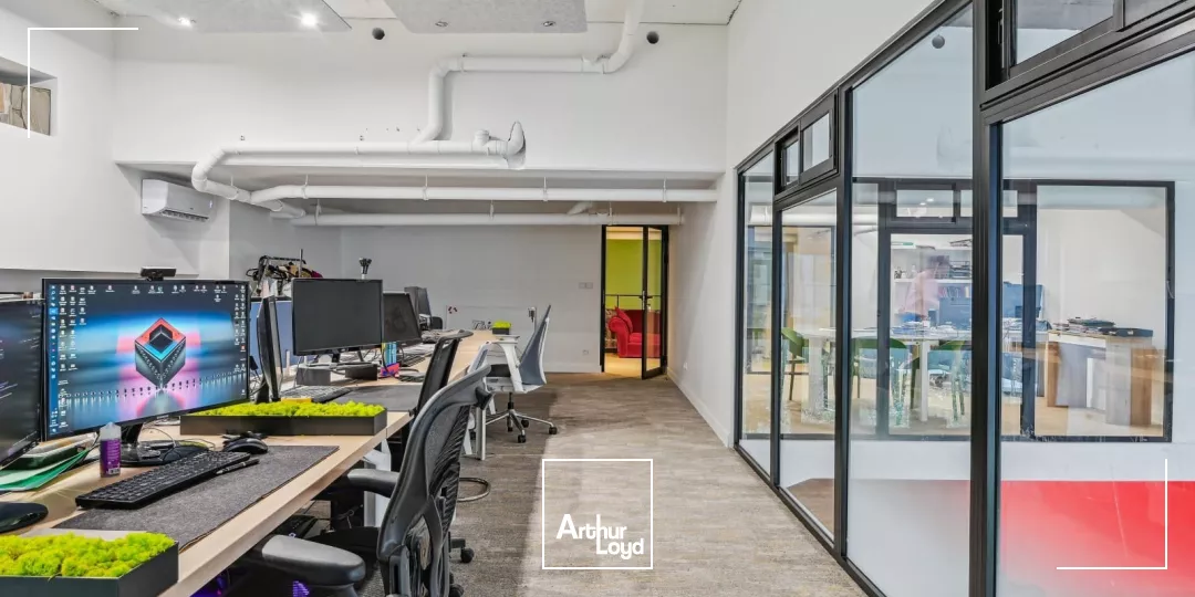 Bureaux à louer à COURBEVOIE 92400