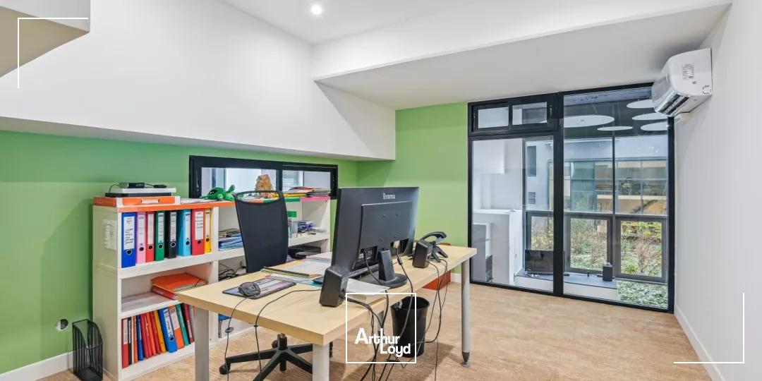 Bureaux à louer à COURBEVOIE 92400