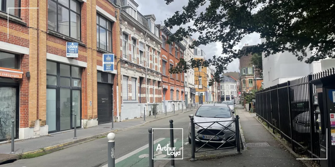 Belle cellule d'angle de 260m2 Lille proche Sebastopol