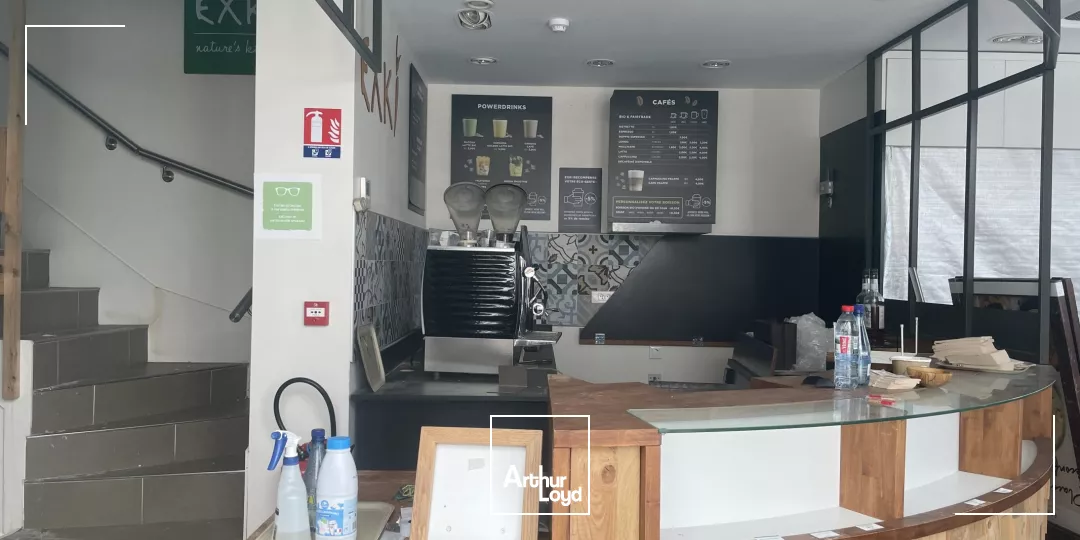 LOCATION PURE RUES PIÉTONNES RESTAURATION