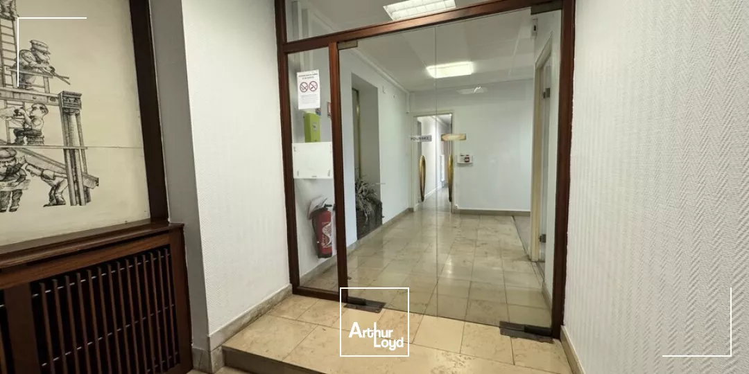 BUREAUX à LOUER de 167 m²