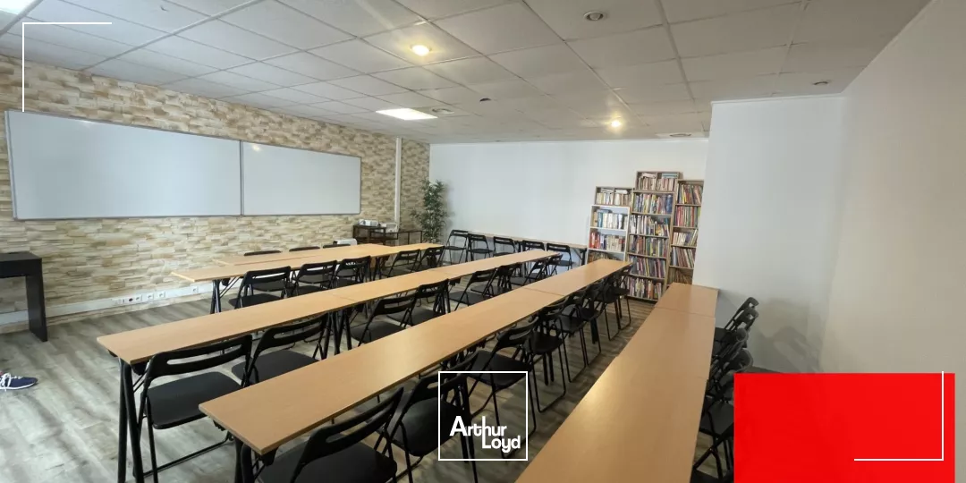 LOCAL PROFESSIONNEL 107 M² LOCATION - MONTPELLIER CENTRE - PROCHE TRIBUNAL