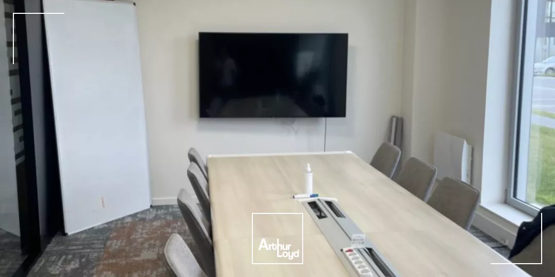 Locaux d'activité à louer à AVELIN 59710