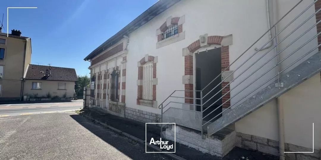 BUREAUX à LOUER de 145 m²