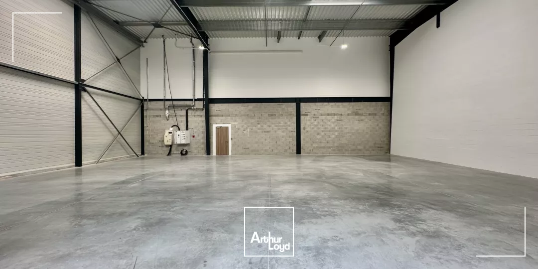 Bâtiment d'activités neuf à louer sur VENELLES