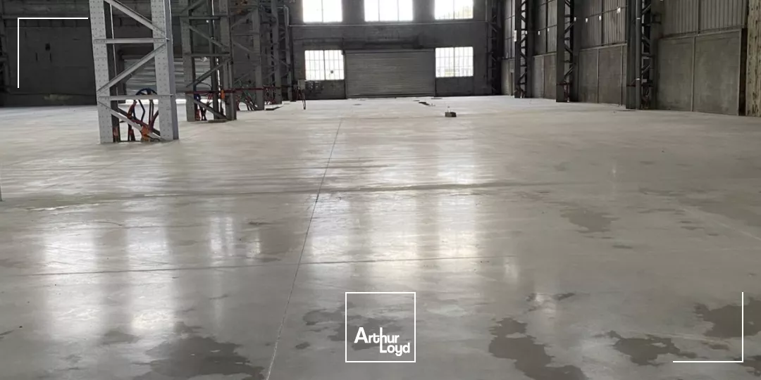 Entrepôts à louer à SAINT ETIENNE 42000