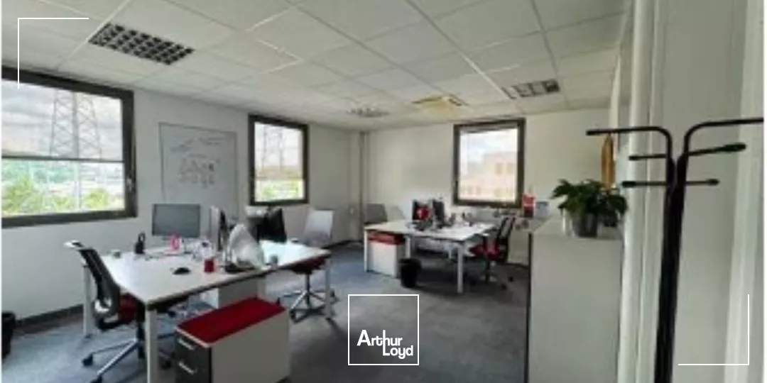 À VENDRE - Bureaux de 650 m² au Technopole à Saint-Étienne