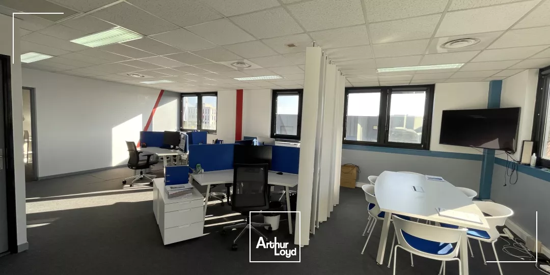 A LOUER PLATEAU DE BUREAUX 153 M2 - COMPIEGNE ZAC DE MERCIERES