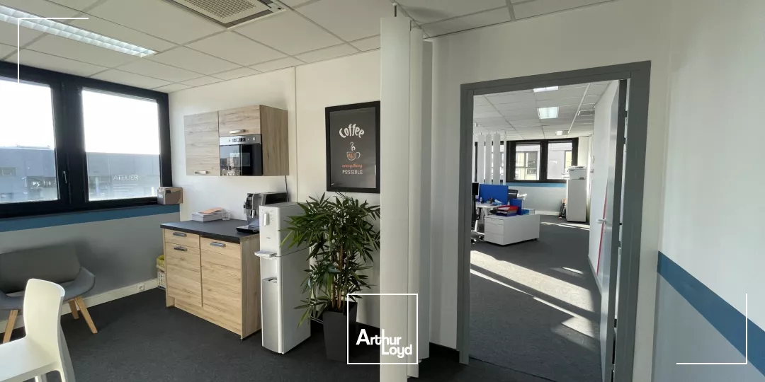 A LOUER PLATEAU DE BUREAUX 153 M2 - COMPIEGNE ZAC DE MERCIERES