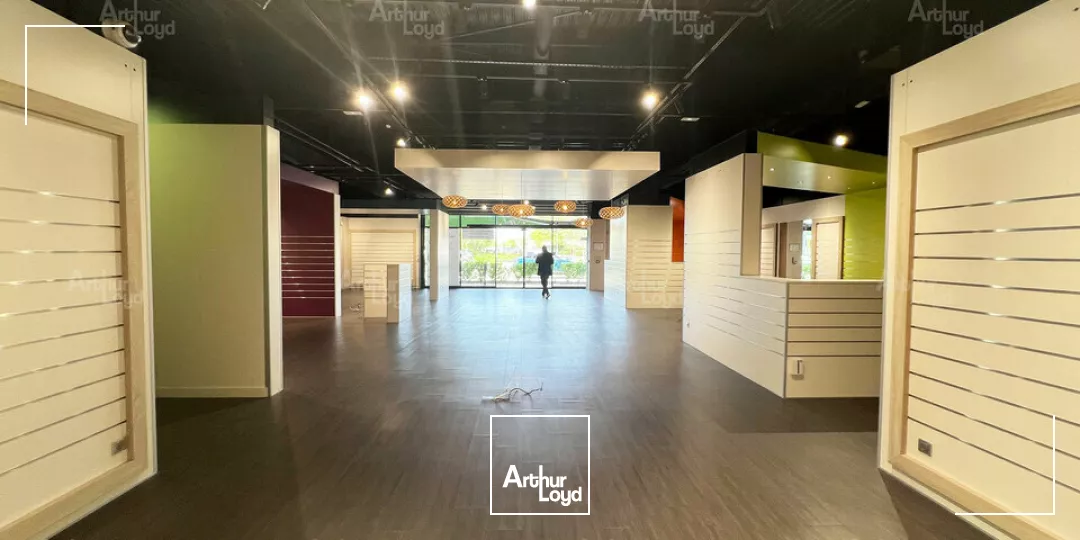 LOCAL COMMERCIAL - À LOUER - BEAUNE