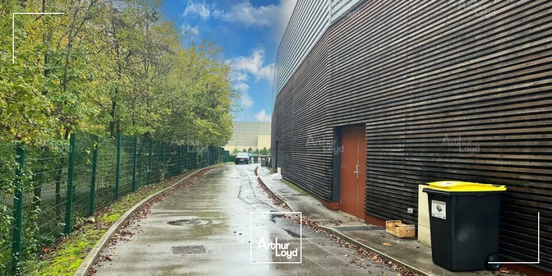 LOCAL COMMERCIAL - À LOUER - BEAUNE