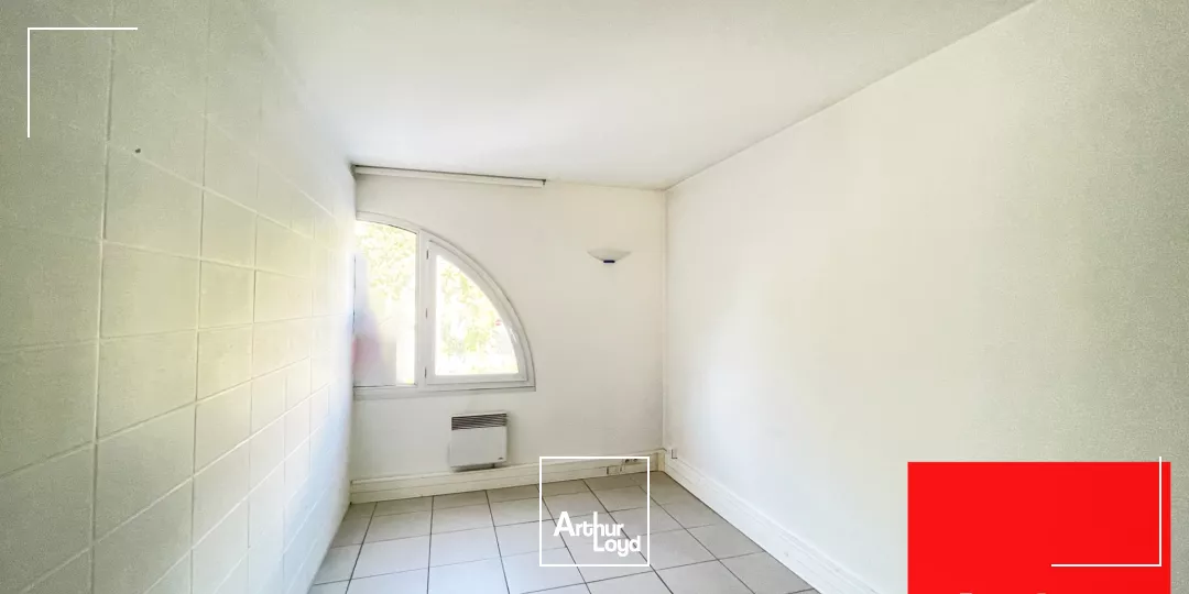 BUREAUX A LOUER - MONTPELLIER PRES D'ARENES