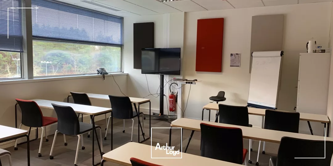 Immeuble de bureaux à vendre d'environ 4 635m2 (SHON) - BOIGNY SUR BIONNE 