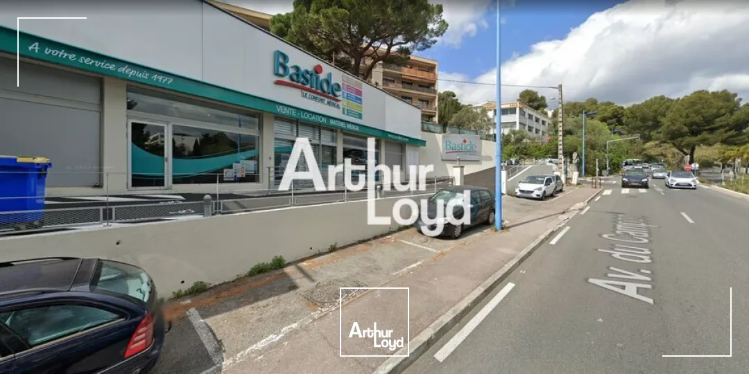 A louer local commercial 160 m² - Emplacement numéro 1 - Cannes