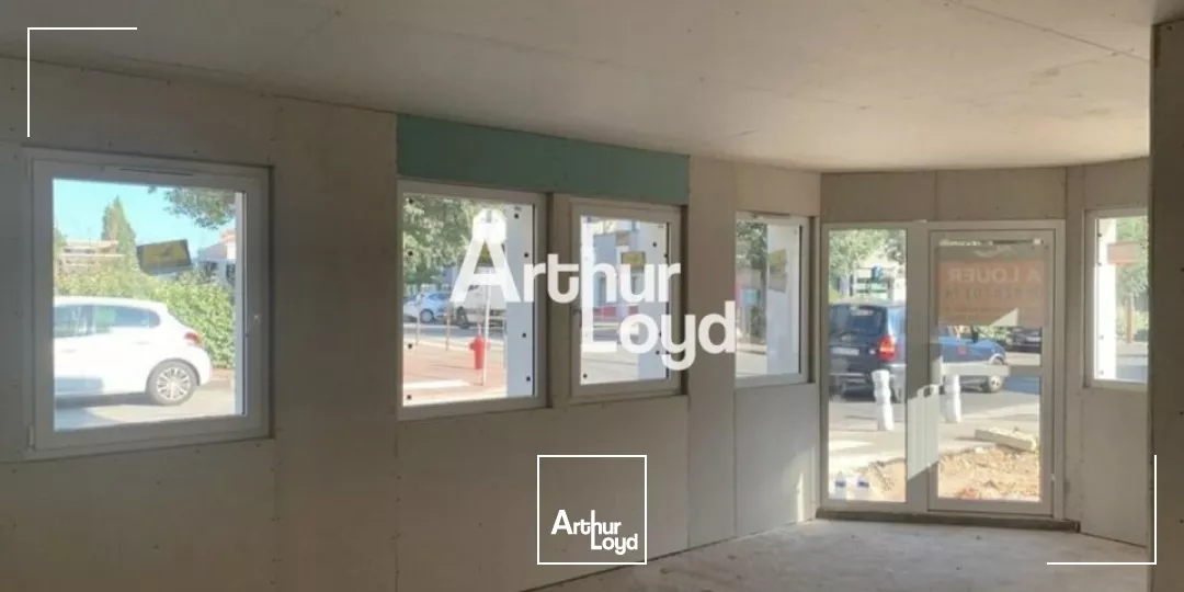 Local commercial à louer 110 m² - Draguignan