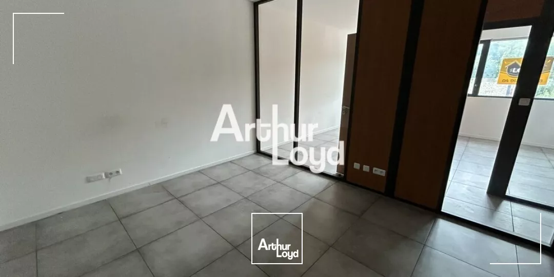 Bureaux à vendre ou à louer 150 m² divisibles dès 50 m² - Draguignan