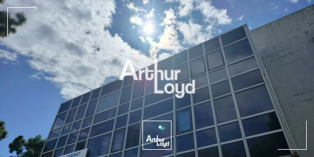 BUREAUX A LOUER 107 M² SAINT LAURENT DU VAR