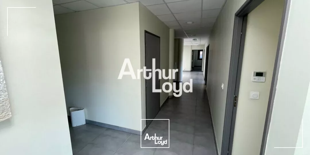 Locations bureaux 490 m² - Fréjus 