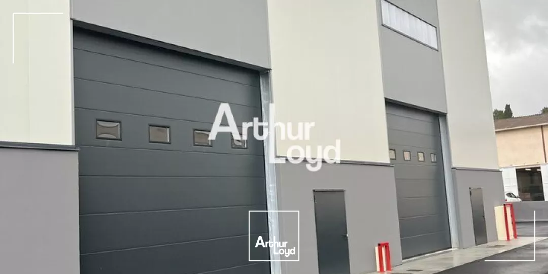 Locaux d'activité neufs 256 m² sur terrain indépendant 2550 m²