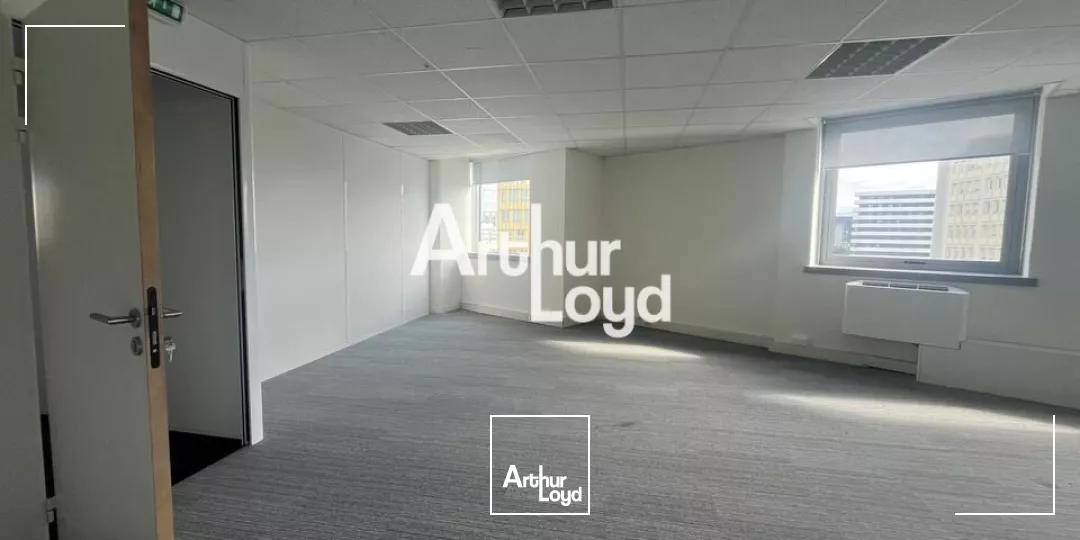 Bureaux à louer Nice 170 m² divisibles à partir de 85 m²