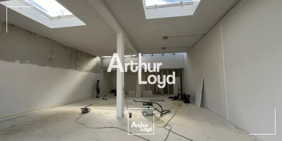 Local d'activité de 150m² à vendre - Fréjus