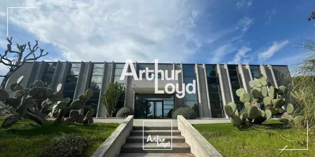 Bureaux rénovés de 141 m² à louer - Sophia Antipolis