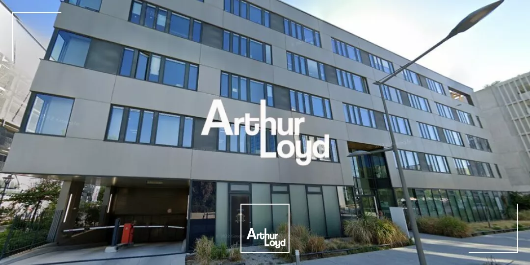 BUREAUX DE 182 M² EN OPEN SPACE A LOUER SUR NICE OUEST A PARTIR DE 74 M²