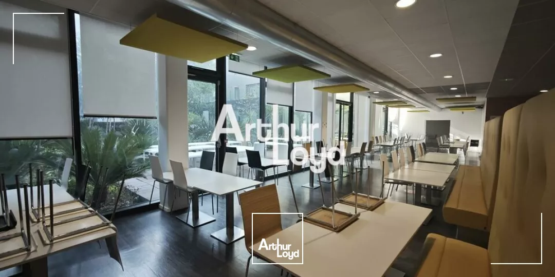 BUREAUX DE 182 M² EN OPEN SPACE A LOUER SUR NICE OUEST A PARTIR DE 74 M²